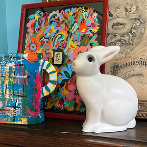 Bunny Rabbit Sculpture Table Lamp