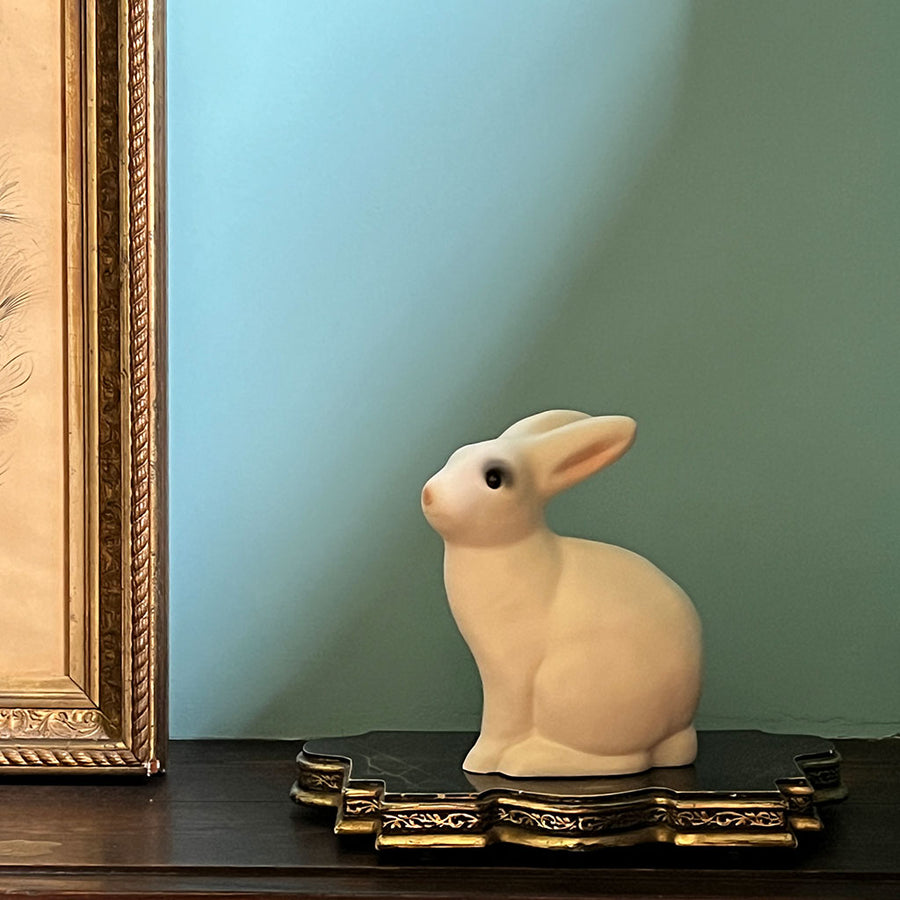 Bunny Rabbit Sculpture Table Lamp