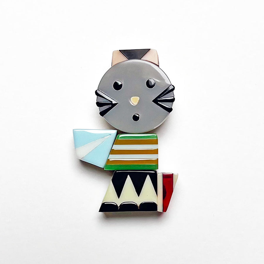 Multi-Color Polished Lucite Pin: Cat