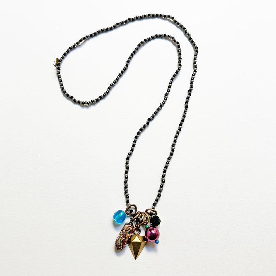 Collage Necklace: Black & Grey (O2513)