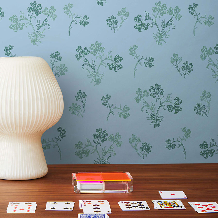 Lucky (Cornflower) Wallpaper