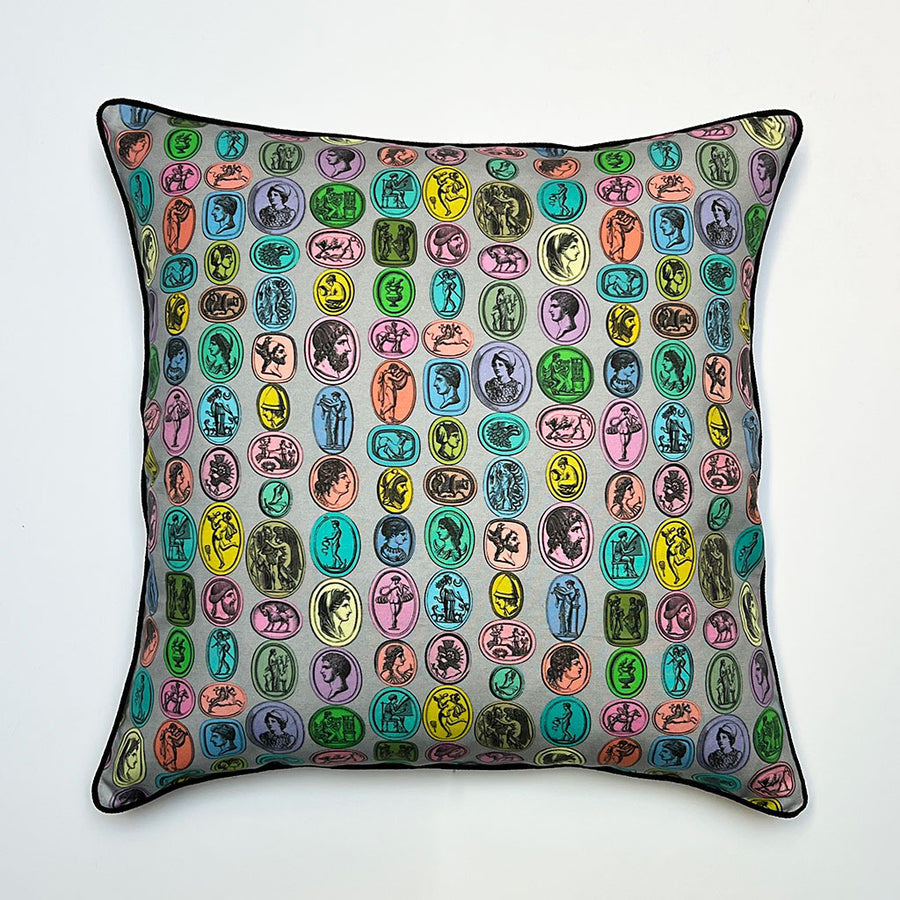 Intaglio Primo in Macaron Decorative Pillows