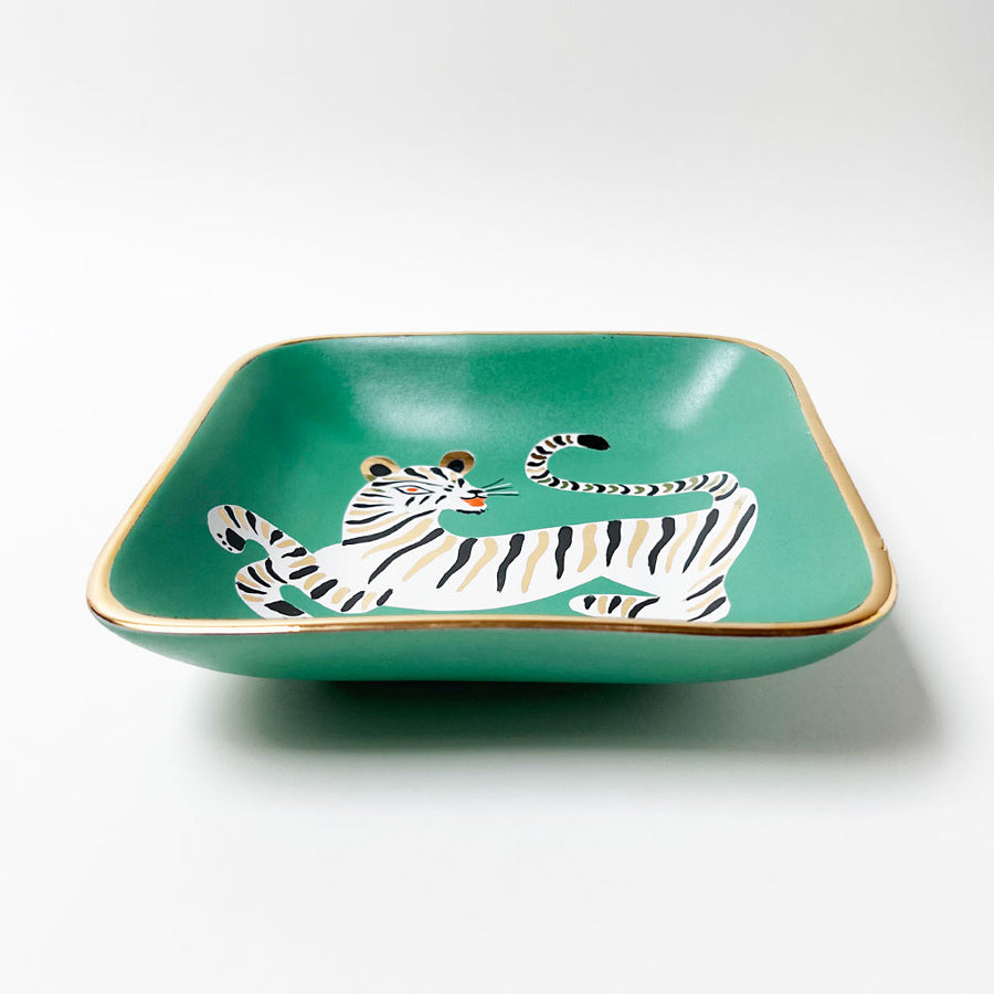 Waylande Gregory Square Dish with Tiger Green