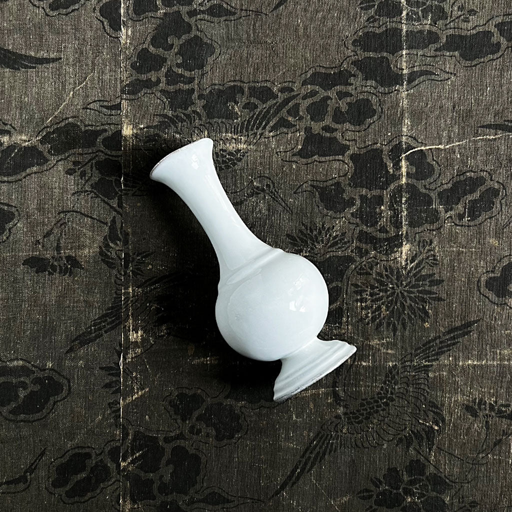 Astier de Villatte Round Colbert Soliflore Vase – PATCH NYC