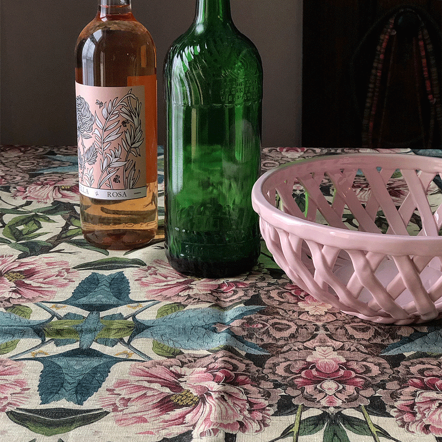 PATCH NYC Peony Linen Tablecloth {AVLTCP}